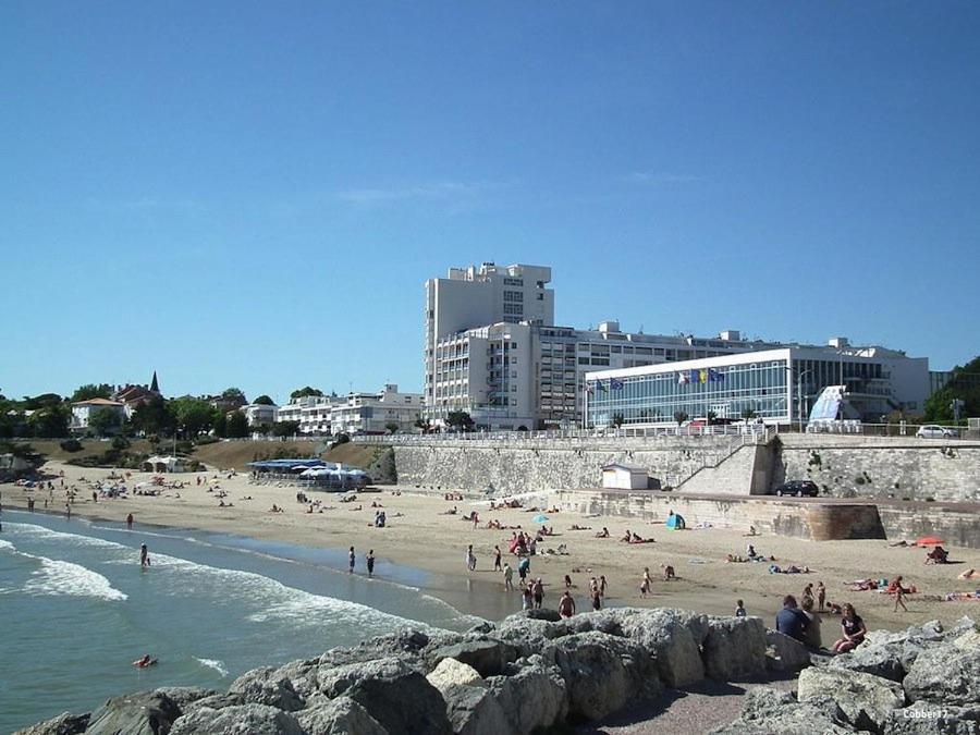 Royan - Appartement Vue Mer - Proximite Plage Et Parking Privatif Buitenkant foto